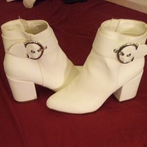 BN Rouge Helium Boots